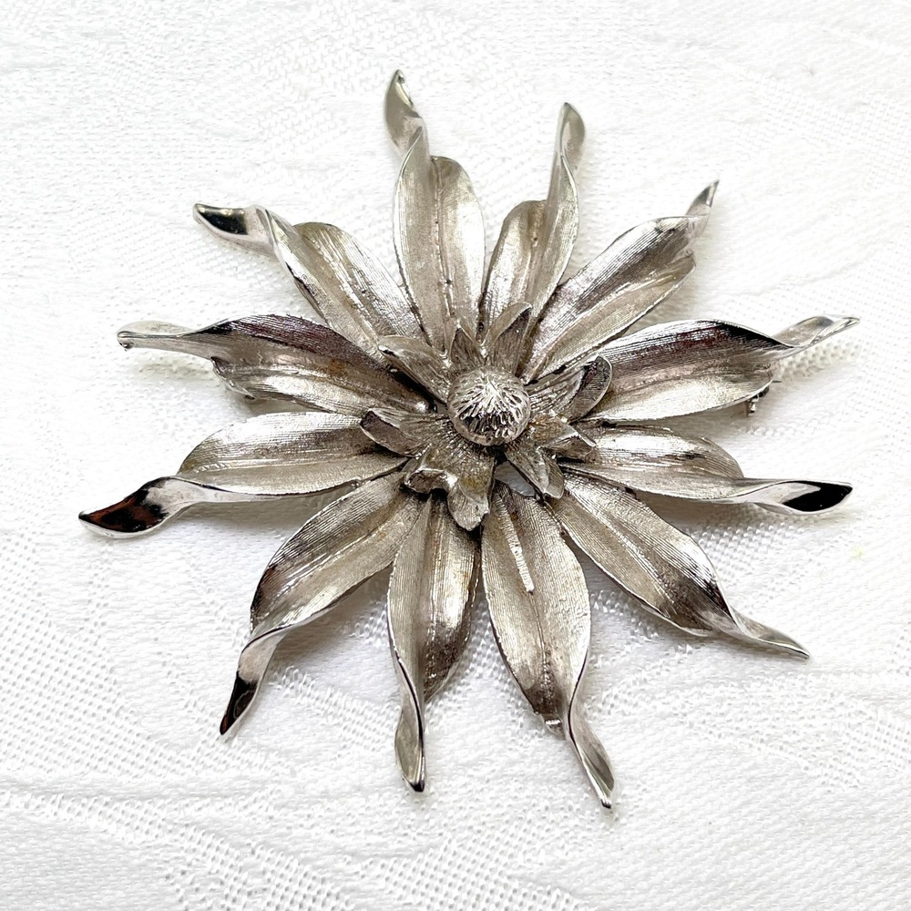 Vintage Signed PELL‎ Retro Large 3" Silver Tone Big Flower Brooch
